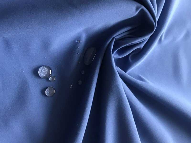 Vải polyester có khả năng chống thấm nước